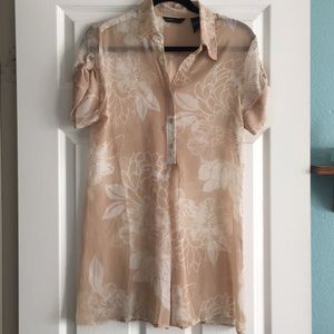 NWOT ~ NEW YORK & COMPANY SHEAR SHORT SLEEVE BLOUSE
